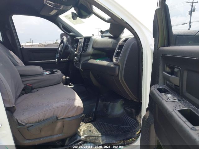 3C6UR5HJ5PG567240 RAM 2500 Tradesman  4x4 8' Box