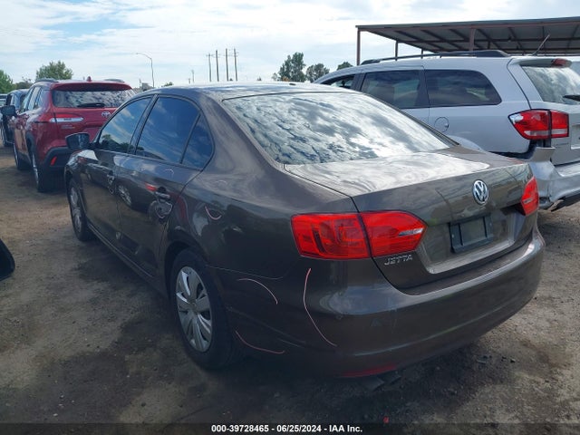 3VW2K7AJ2EM239831 Volkswagen Jetta 2.0l S