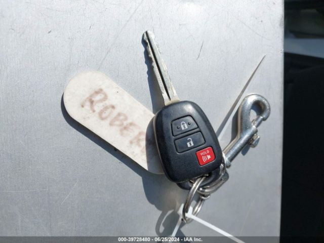 JTDKDTB34E1574799 Toyota Prius C One