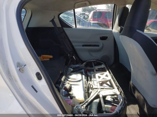 JTDKDTB34E1574799 Toyota Prius C One