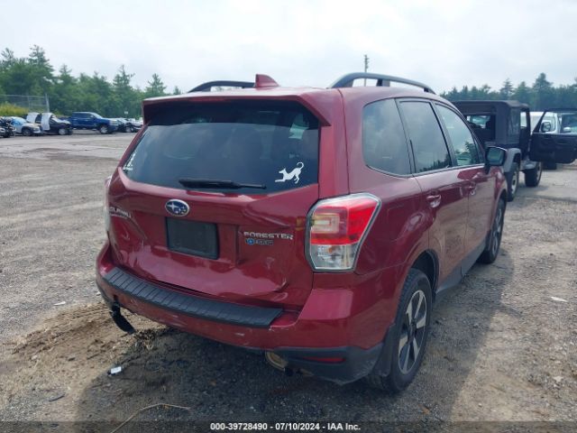 JF2SJAEC0JH583592 Subaru Forester 2.5i Premium