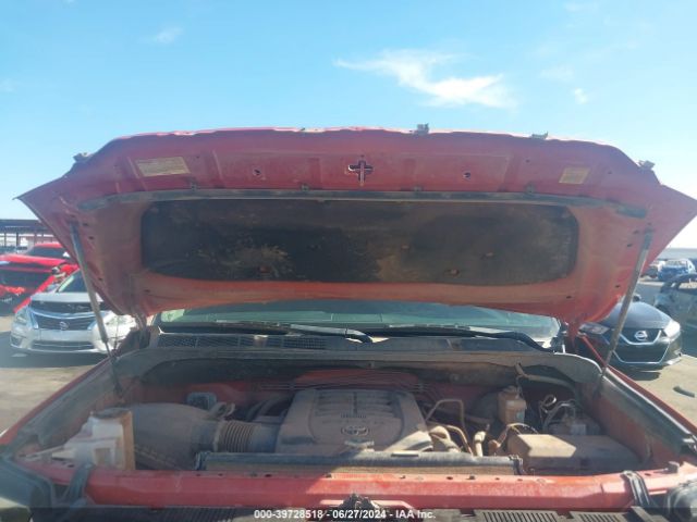5TFDW5F11GX524563 Toyota Tundra Sr5 5.7l V8