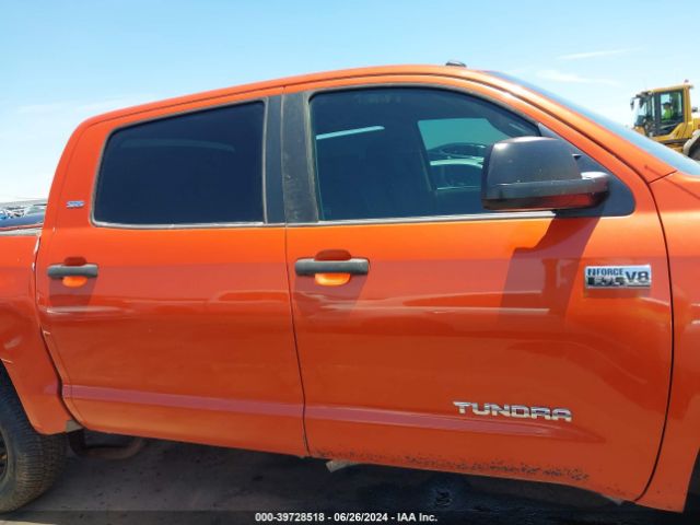 5TFDW5F11GX524563 Toyota Tundra Sr5 5.7l V8
