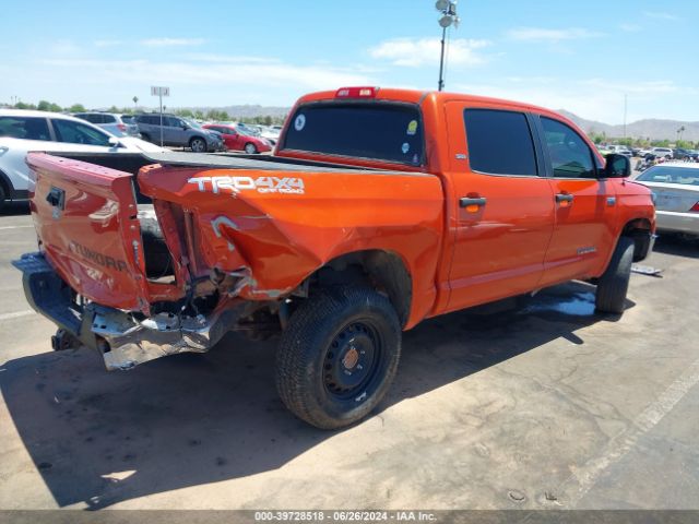 5TFDW5F11GX524563 Toyota Tundra Sr5 5.7l V8