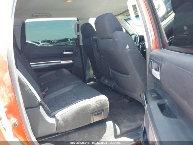 5TFDW5F11GX524563 Toyota Tundra Sr5 5.7l V8