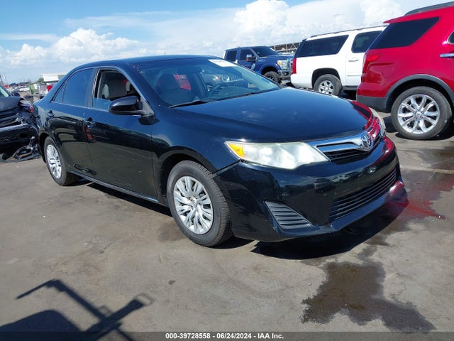 Toyota CAMRY LE 2014 4T4BF1FK0ER436869 main image