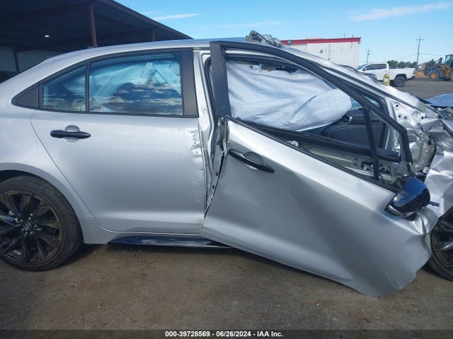 Toyota Corolla Se Nightshade Edition 2022 5YFS4MCE2NP117877 Image 13