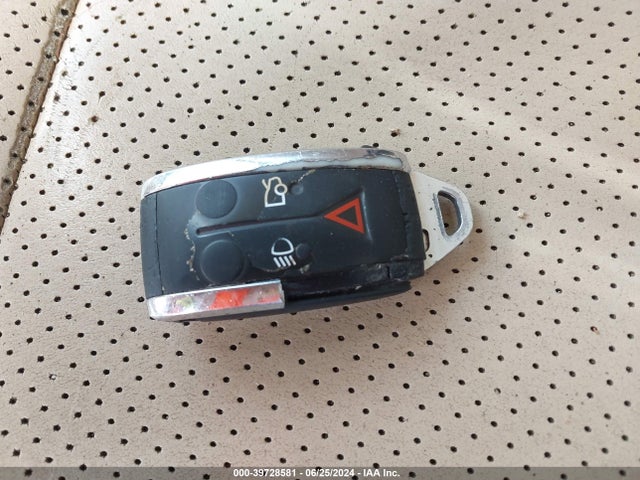 2012 JAGUAR XF SAJWA0HBXCLS25155 Photo 10