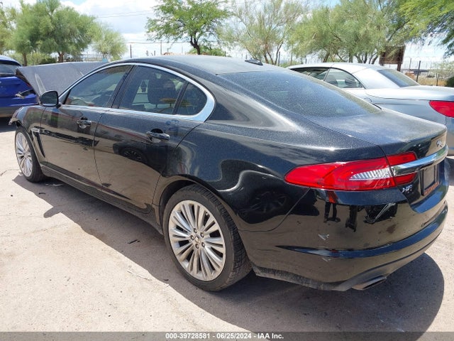 2012 JAGUAR XF SAJWA0HBXCLS25155 Photo 2