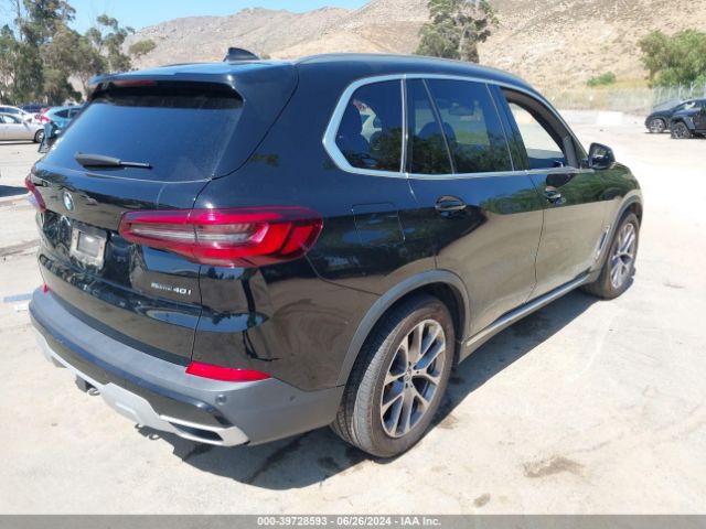 5UXCR4C01N9J93640 BMW X5 Sdrive40i