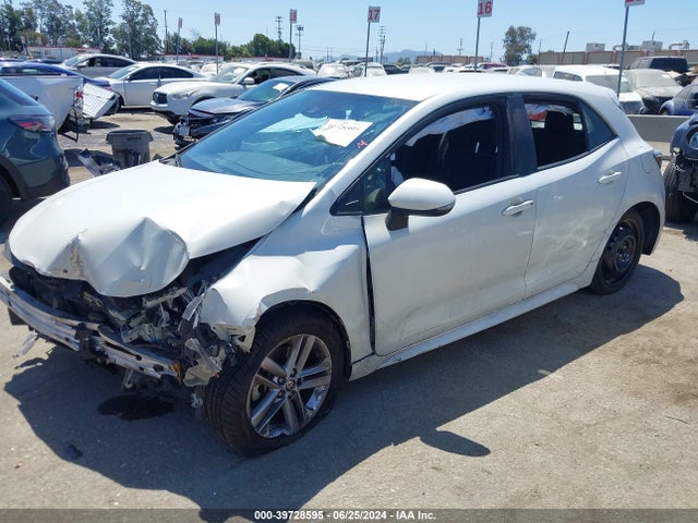 Toyota COROLLA SE 2019 JTNK4RBE6K3059903 Image 2