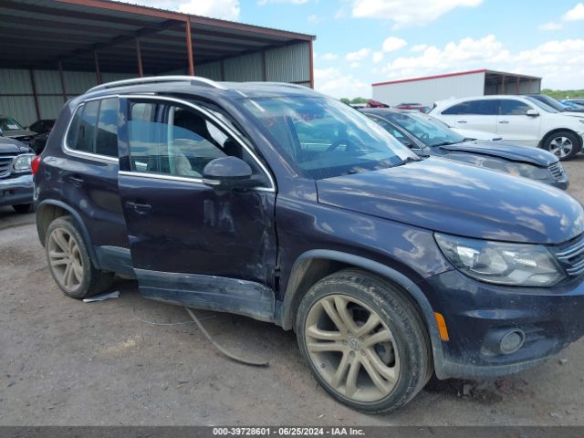 WVGBV7AX9GW608827 Volkswagen Tiguan Sel