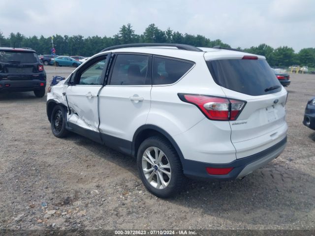 1FMCU9GD6JUC37550 Ford ESCAPE SE