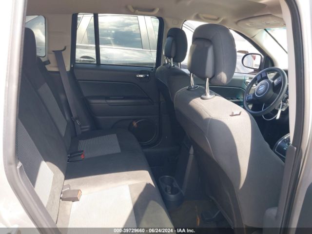 1C4NJCBA9GD665198 Jeep Compass Sport