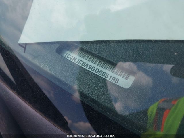 1C4NJCBA9GD665198 Jeep Compass Sport