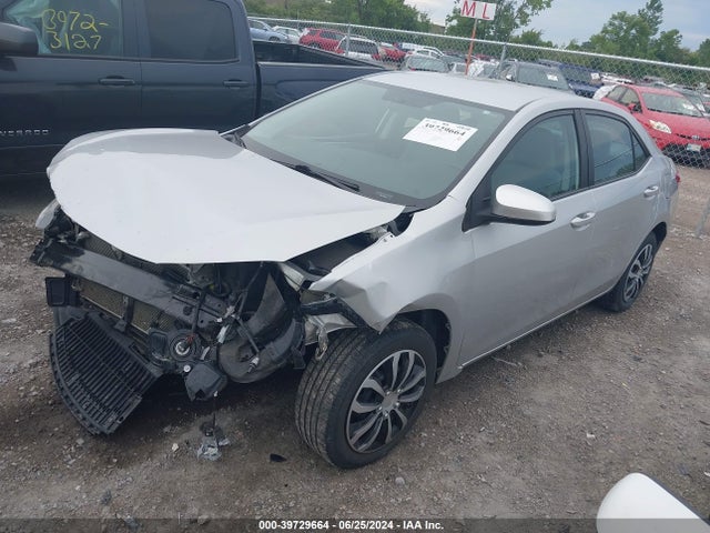Toyota COROLLA LE 2016 5YFBURHE9GP541906 Image 2