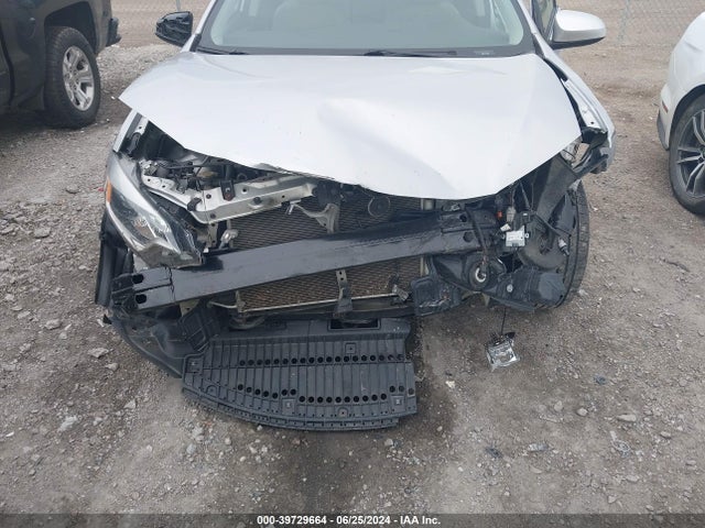 Toyota COROLLA LE 2016 5YFBURHE9GP541906 Image 6