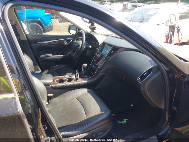 JN1BV7AR2EM683922 Infiniti Q50 Premium