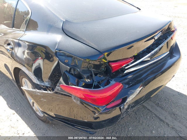 JN1BV7AR2EM683922 Infiniti Q50 Premium