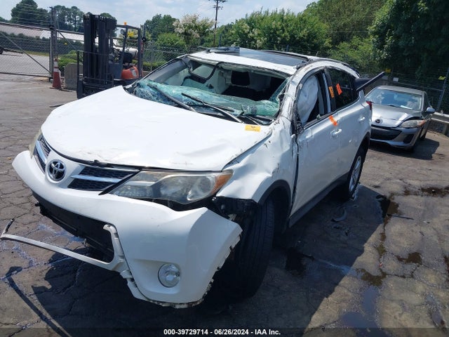 Toyota Rav4 Xle 2014 2T3WFREV0EW073888 Image 2