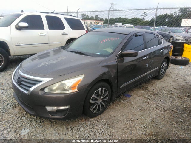 Nissan Altima 2.5 S 2015 1N4AL3APXFN316368 Image 2