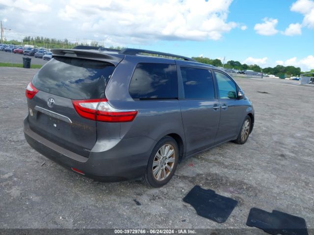 5TDYK3DC5FS676520 Toyota Sienna Limited 7 Passenger