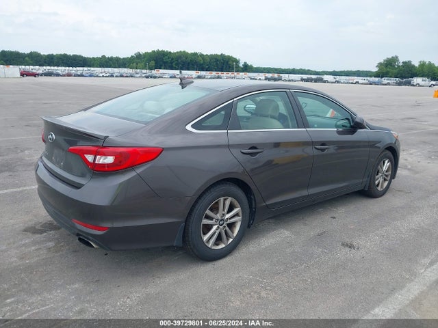 Hyundai SONATA SE 2015 5NPE24AF5FH161966 Image 4