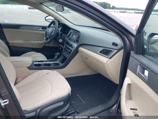 Hyundai SONATA SE 2015 5NPE24AF5FH161966 Image 5