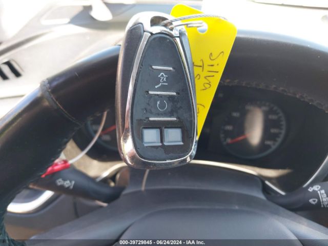 2GNAXSEV4J6223755 Chevrolet EQUINOX LT