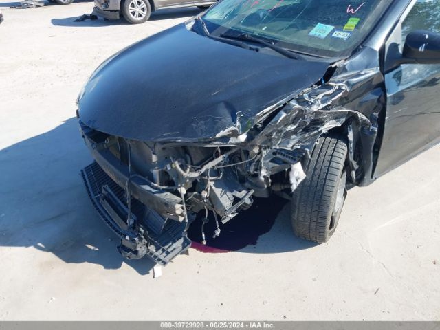 5YFBURHE4KP909837 Toyota COROLLA LE