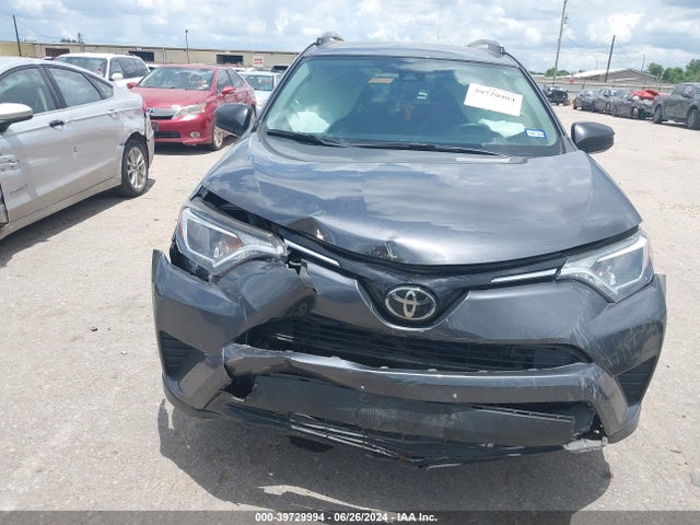 Toyota RAV4 LE 2017 JTMZFREV0HD104409 Image 12