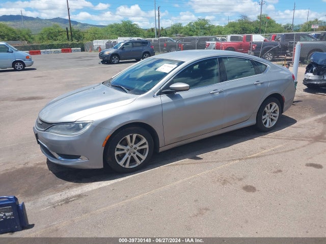 Chrysler 200 Limited 2015 1C3CCCAB4FN625247 Image 2