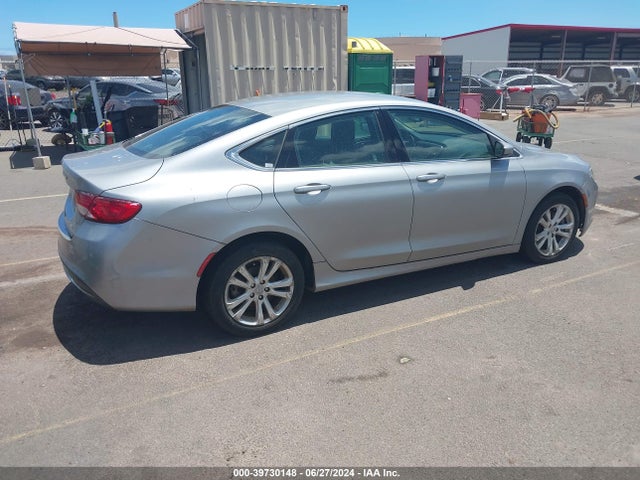 Chrysler 200 Limited 2015 1C3CCCAB4FN625247 Image 4