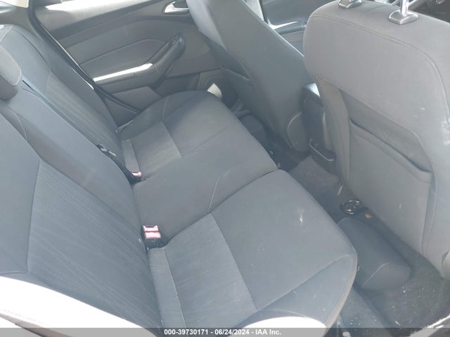 Ford FOCUS SE 2015 1FADP3K20FL307016 Image 8