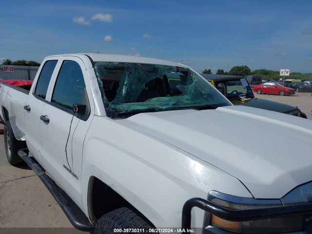 1GC2KUEGXFZ142943 Chevrolet Silverado 2500hd Wt