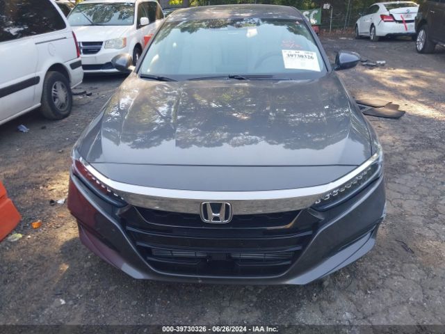 1HGCV2F94JA015792 Honda Accord Touring 2.0t