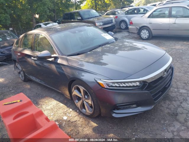1HGCV2F94JA015792 Honda Accord Touring 2.0t