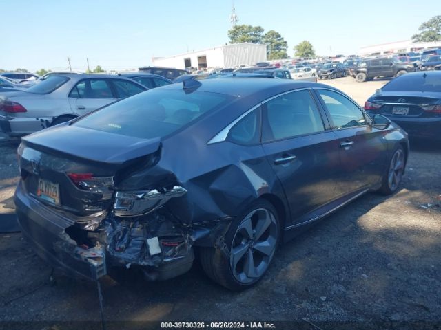 1HGCV2F94JA015792 Honda Accord Touring 2.0t