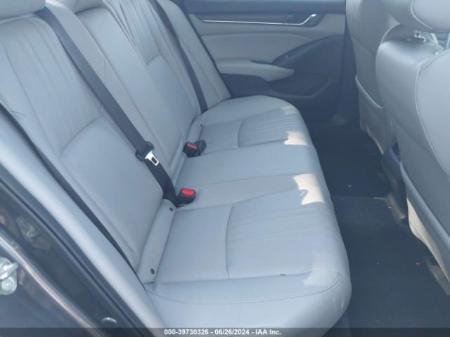 1HGCV2F94JA015792 Honda Accord Touring 2.0t