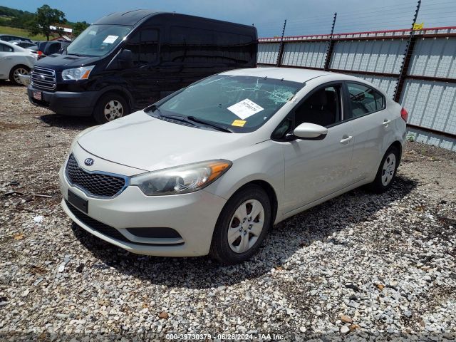 KNAFK4A64E5092607 KIA FORTE LX