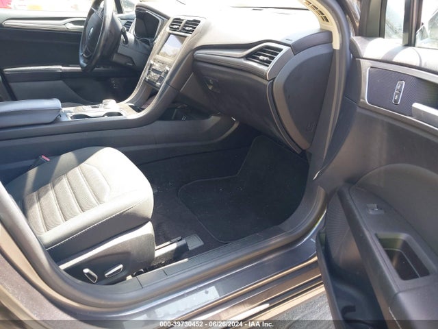 Ford Fusion Hybrid Se 2019 3FA6P0LU0KR135220 Image 5