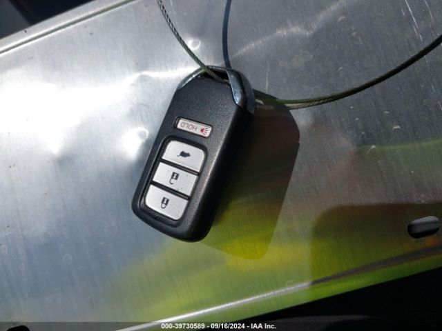 5FNYF5H13JB028633 Honda PILOT LX