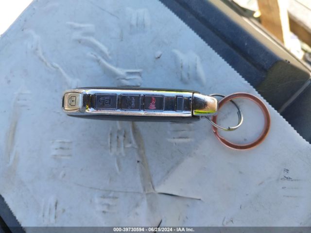 5XXG34J27NG086426 KIA K5 EX
