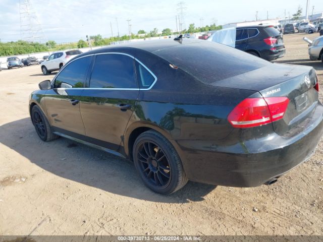 1VWBS7A37EC072739 Volkswagen Passat 1.8t Se