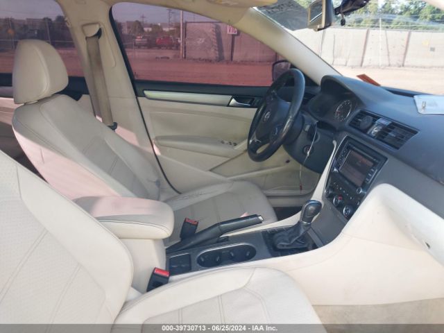 1VWBS7A37EC072739 Volkswagen Passat 1.8t Se