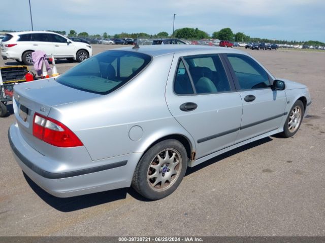 2004 SAAB 9-5 YS3ED49A743503034 Photo 3