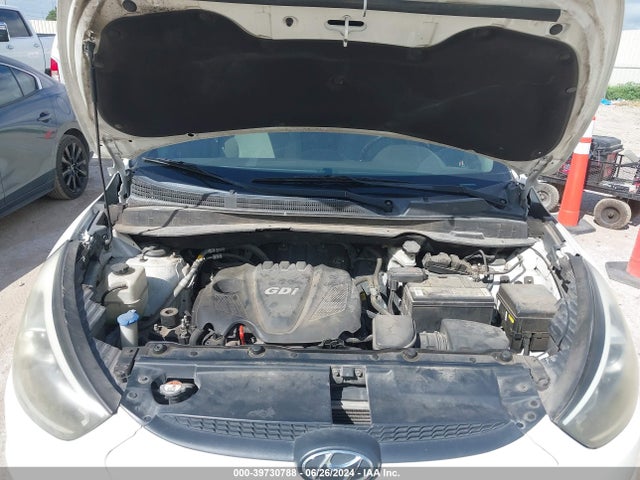 Hyundai TUCSON SE 2015 KM8JU3AG1FU117797 Image 10