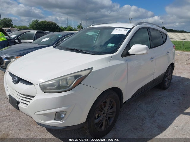 Hyundai TUCSON SE 2015 KM8JU3AG1FU117797 Image 2