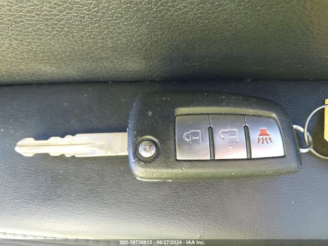 JN8AT2MV8HW002640 Nissan ROGUE S