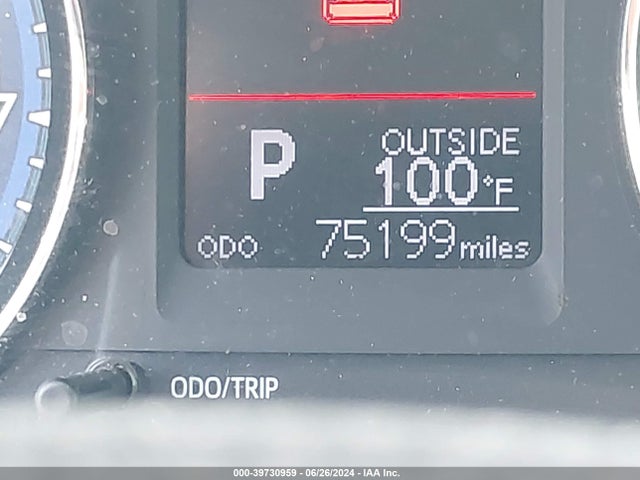 Toyota COROLLA LE 2019 5YFBURHE7KP886988 Image 15
